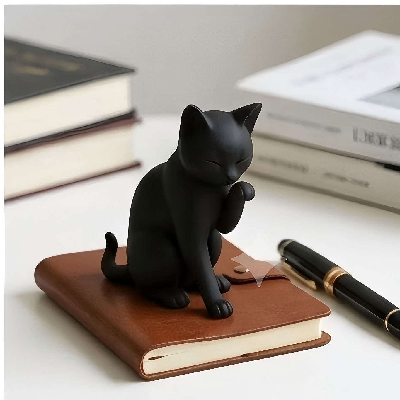 Desk Setup Workspace - 猫の置物デスクデコレーション 3Dミニマリストフィギュア 学習室 オフィスギフト＆美的ワークスペースセットアップに