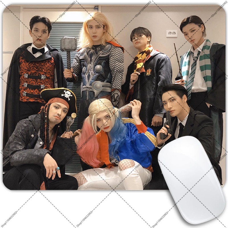 Kpop ATEEZ 女性男性マウスパッド小さなデスクパッド - Desk Setup Kpop のレビューと価格