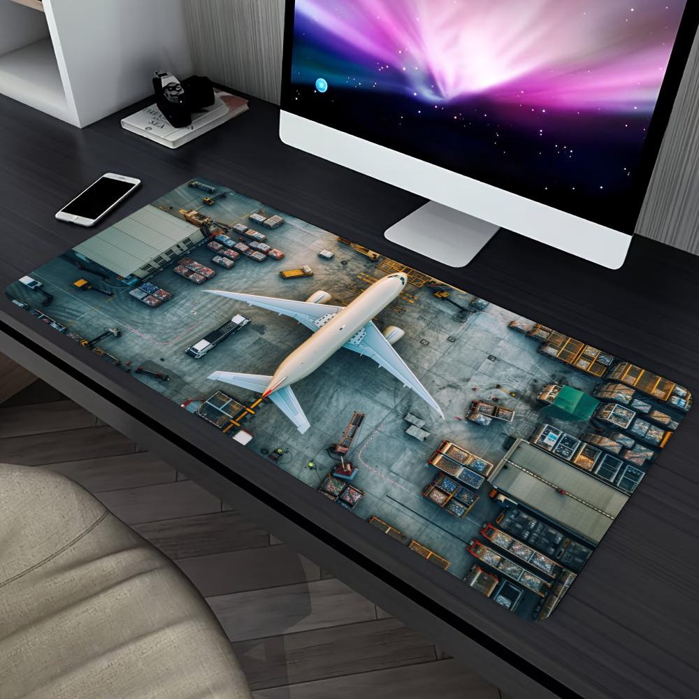飛行機の空撮ビューをモチーフにした拡張ゲーミングマウスパッド - Desk View Setup のレビューと価格