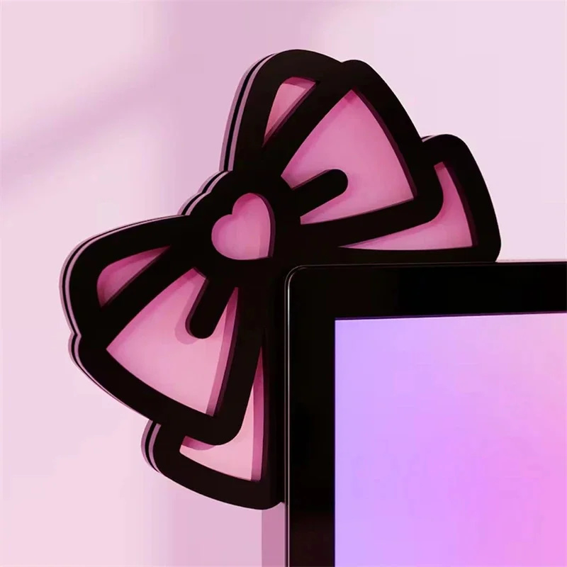 かわいいピンクのアクリル製リボンモニターデコレーション、蝶結 - Desk Setup Gifts のレビューと価格